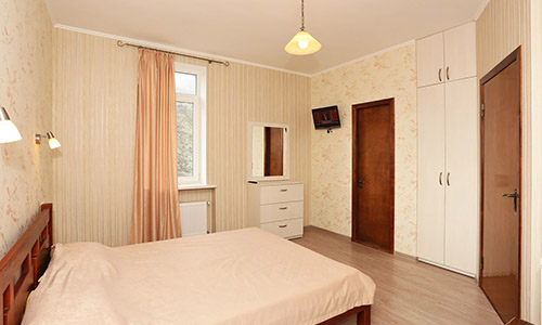 Гостевой дом в Коктебеле: комнаты